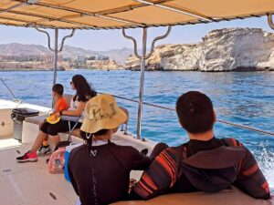 Muscat Coast Boat Tour